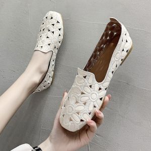Women Summer Korean Soft Sole Walking Shoes Comfortable Pattern Rubber Shoes For Women Slip On Outdoor Shoes
