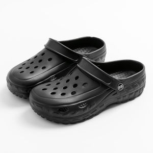 Free Shipping WomenS Summer Outdoor Clogs With Tire-Grade Thick Soles EVA Non-Slip Breathable Closed-Toe Slippers For Men