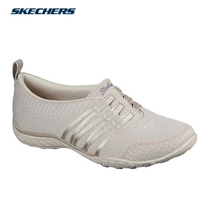 Skechers Women Breathe-Easy Approachable Slip-Ons (Natural