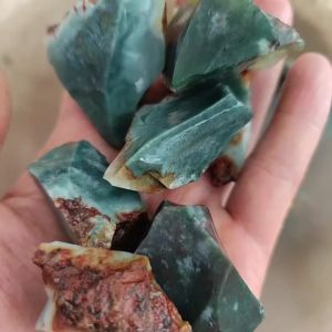Natural Green Agate Stone Mineral Specimens for Your Colletion Raw Home Garden Decoration Stone Where Natural Beauty Begins