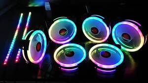 พัดลมระบายความร้อน พัดลมเคส ประสิทธิภาพสูง Cooling Fan RGB Hub Controller 6 Pin ขนาด 12 Cm