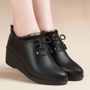 Phiên bản Hàn Quốc da có đế mềm thoải mái Giày nữ phối ren thời trang lưỡi nêm Giày da cho phụ nữ