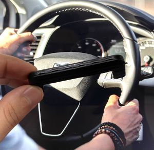Tặng 6 sáp nước hoa - Bộ nước hoa ô tô khuếch tán nước hoa khô dùng trên xe ô tô Metal Paddle Car Air Freshener