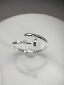 Gr Jewel แหวนเงิน925 ฝังcz Grr009