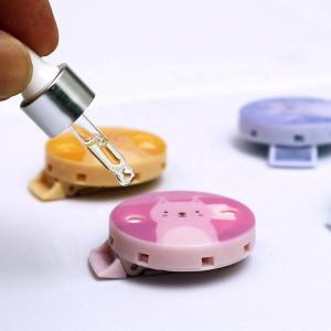 Cartoon Natural Citronella Essence Oil Anti Mosquito Repellent Clip Pest Control buckle for Baby Kids with Essence Oil Replenisher