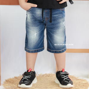 Lily And Clark Celana Jeans Pendek Repped Anak Laki-Laki Warna Dark Blue JP02