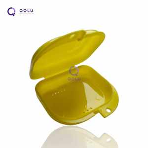 1 Set Mouthguard Retainer Case Orthodontic Dental Storage Box with Holes Plastic Container