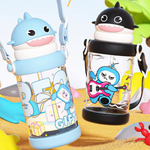 Kids Water Bottle with Straw 650ml Cute Cartoon Shark Leak Proof Large Capacity Plastic Children Drinking Cup Portable