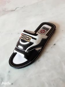 **สีใหม่**รองเท้าหนังแบบสวมผู้ชาย ยี่ห้อ Taywan พื้นบาง 1.5ซม ไซส์ 40-45 รหัส 928