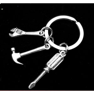 Simple Letters Keychains Creative Keyring Handbag Decor Pendant Fathers Day Gifts creativity