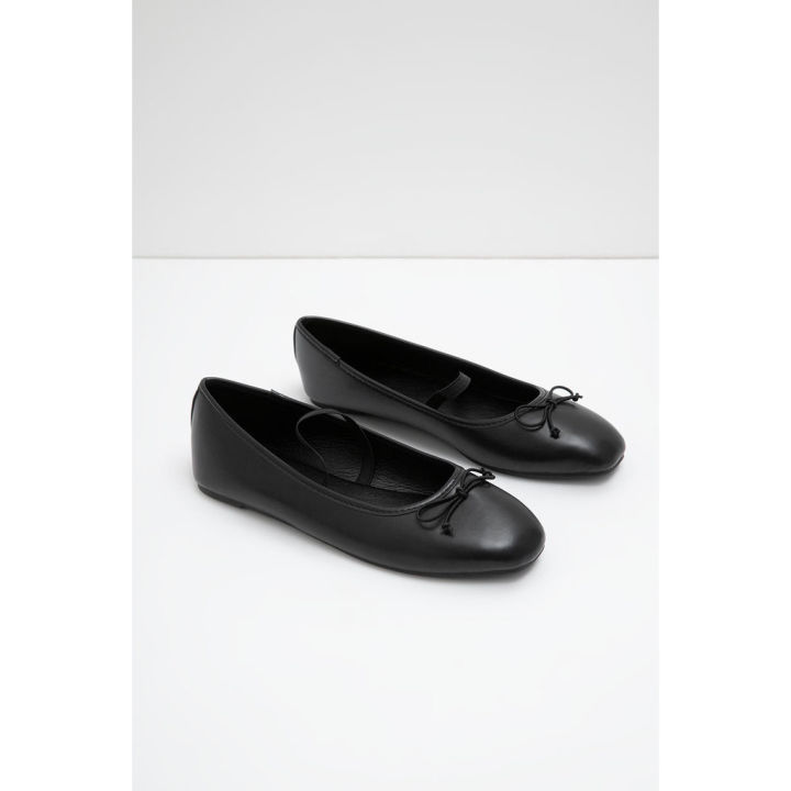 Berrybenka Sepatu Flatshoes Ballet Comfy Wanita Sofia Maika Mary