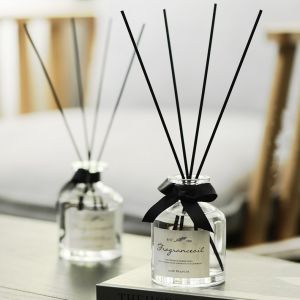 5 STAR HOTEL SCENT 50ML Natural Plant Extract Premium Home Fragrance Reed Diffuser with Novel Design Nice SCENT Aroma Elegance Decoration and Gift Idea - Aroruma
