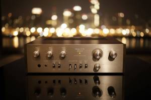 ONKYO Integra A-755 (Integred Amplifier) เสียงดีมาก ขับด้วยทรานซิสเตอร์จานบินแท้ Made In Japan