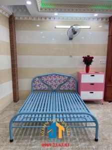 Giường sắt kích thước ngang từ 1M4 dài 2M – GS365 mẫu đơn giản tiện dụng dễ dàng tháo ráp di chuyển.