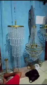Lampu gantung kristal ukuran jumbo lampu hias dan dekorasi ruang lampu langit-langit