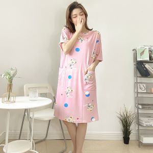 LHFriday ลุคสาวหวาน☺️ชุดนอนลายน้อนหมีคิ้วท์มาก💝 วัสดุคุณภาพดี แต่งกระเป๋าด้านหน้า เนื้อผ้านิ่มสวมใส่สบาย 🌼