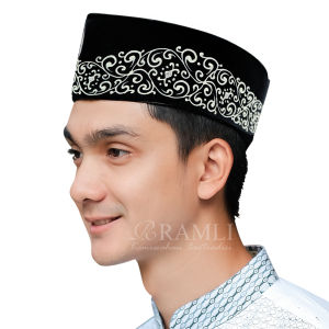 Ramli Songkok Lukis AC Salur Tinggi 9