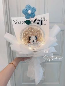 🇲🇾Ready Stock Snoopy Babys Breath Bouquet
