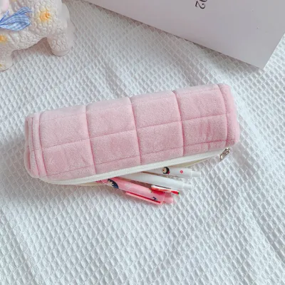 Gratis Semua - Tempat Pouch Pillow Korea / Kotak Pensil Sleting Velvet Aesthetic Pastel / Kotak Pensil Bulu / Make Up Pouch