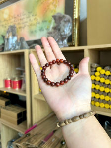 Vòng gỗ Tử Đàn Ấn 8li phong thuỷ linh khí lớn sức khoẻ bình an may mắn