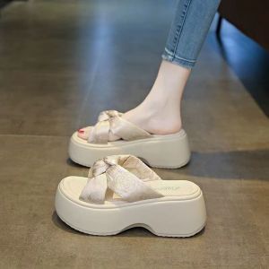 Free Shipping Thick-Soled Slippers For Women New Summer Styles Wedge Heels Comfortable For All-Day Wear Beach Sandals
