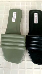 Sandal Wanita Terbaru: Kekinian & Nyaman