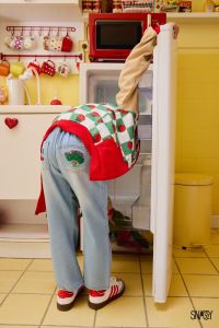 Baggy denim with decorations