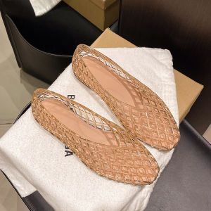 [Free Shipping] V-Neck New Crystal Jelly Shoes Fashionable And Versatile Comfortable Flat Shoes Casual Sandals Mesh Shoes For Women