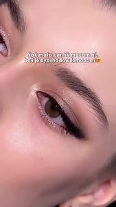 25-Color Eyeshadow Palette  Natural Matte & Glitter Shades for Professional Eye Makeup 25色眼影盘