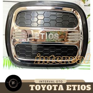 Tank Cover Tutup Tangki Bensin Mobil Etios Luxury Hitam