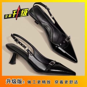 [Free Shipping] Rivet-Patented Leather Single-Strap Open-Toe Sandals With A Unique Design Exuding Elegance And Sophistication Perfect For Summer And Autumn New Style