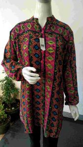Blouse Motif: Pilihan Tepat untuk Penampilan Casual dan Formal