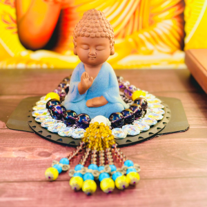 Tượng Phật Gốm Buddha mỉm cười phong thủy để taplo xe ô tô - Tượng Phật để xe hơi Cao cấp