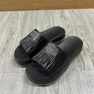 Dép Nữ Chính Hãng DUWA – Dép Đúc Nguyên Khối Êm Chân Đế Cao 6cm Chống Trơn Trượt Form Đẹp Sang Xịn