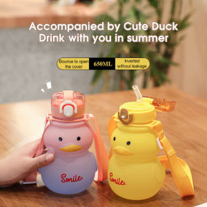 【In Stock】2022 650ML Water Bottle With Straw And Strap Botol Air Viral Tiktok Murah Duck Water Bottle Korean Style Gradient Color Big Belly Straw Cup Large-capacity Childrens Student Water Cup High-value Plastic Cup Shaker Bottle