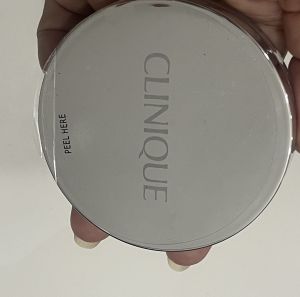 Phấn nén CLINIQUE Stay-Matte Sheer Pressed Powder 22 Stay Light Neutral (VF) oil-free độ che phủ tuyệt đối 7.6g của Mỹ thanh lý