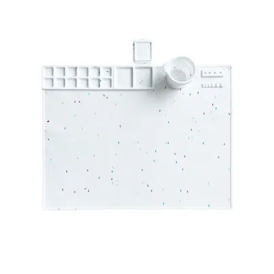 Non-Slip Silicone Children Art Mat Washable with Cleaning Cup Graffiti Painting Mat Drawing Board Reusable Silicone Paint Palette for Oil Acrylic and Watercolor