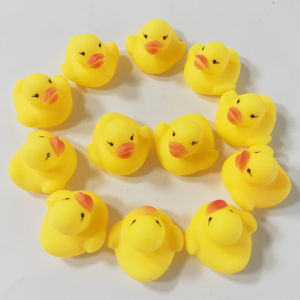 10pcs/set baby bath toys little yellow duck for baby to play swim