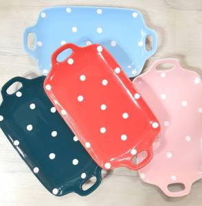 จาน จานเซรามิค จานเปล ลายจุด Polka Dot ขนาด 6.25 x 11 นิ้ว มี 4 สี แดง เขียว ชมพู ฟ้า