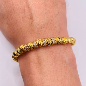 Lắc tay titan hạt bi đính đá tấm không gỉ Vòng đeo tay hạt bi chất liệu titan không phai màu trangsucmoiluatuoi.RIN