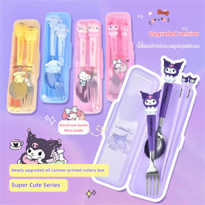 【จัดส่งฟรี】ชุดจานชามสแตนเลสลายการ์ตูนสามชิ้นชุดการ์ตูนสำหรับนักเรียนออฟฟิศแบบพกพาเครื่องใช้บนโต๊ะอาหารแบบพกพาเครื่องใช้บนโต๊ะอาหารแบบพกพาสำหรับการเดินทางและนอกสถานที่