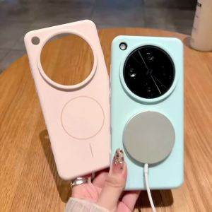 Suitable for Xiaomi 15 Pro 15Pro Xiaomi15 Pro Xiaomi 15 Ultra Xiaomi 14Pro Xiaomi 14 Pro Xiaomi15 Ultra Liquid Silicone phone case Magnetic suction cover case cover Frosted Anti-fingerprint Shockproof rear cover