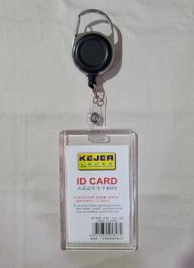 T-847 กรอบอะครีลิคใส่บัตรพนักงาน บัตรนักเรียน แนวตั้ง พร้อม yoyo ทรงกลม ด้านบนมีห่วงแขวน (แพ็ค 1 ชุด)
