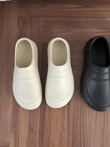 MenS Operating Room Slippers 2026 New Summer Waterproof Non-Slip Thick-Soled Odor-Resistant Nurse Sandals With Heel Cover