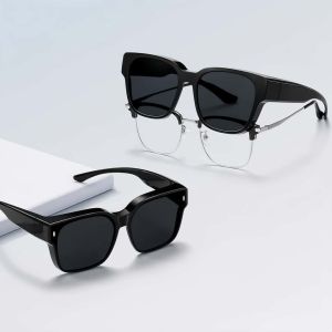 Cermin Mata Hitam Cover Polarized UV400 Uniseks Berkualiti Tinggi Perlindungan UV Sesuai untuk Sukan Luar Memandu Memancing