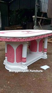 MEJA MAKAN SALINA HELLO KITY JATI DUCO K6