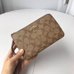 พร้อมส่ง กระเป๋าสตางค์ผู้หญิง แท้ คลัทช์ กระเป๋าคล้องมือ กระเป๋าใส่เหรียญ F87591