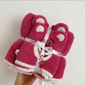 2Pcs/Set Strawberry Bath Towel Childrens Cartoon Embroidery Summer Small Cover Soft Absorbent Quick-drying Beach Towel