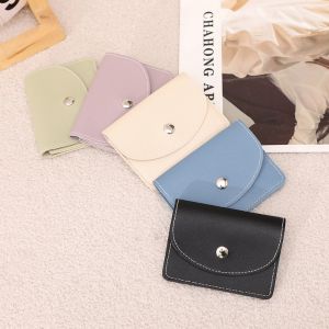 ALICE XU หัวเข็มขัดแม่เหล็กแม่เหล็ก กระเป๋าใส่บัตรแบบบาง พียู PU สไตล์เกาหลีแบบ กระเป๋าสตางค์มินิ ลำลองแบบสบายๆ คลัทช์สั้น ที่ใส่บัตรสีพื้น สำหรับผู้หญิง