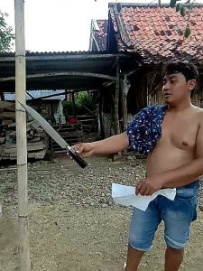pisau sembelih madura krocokan dan fulltang 45cm baja per lengkap sarung